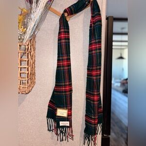 Classic Tartan Plaid Scarf in Green and Red -